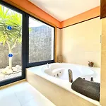Βίλα Mamma Mia Pool Heat Private & Jacuzzi *