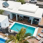 Mamma Mia Pool Heat Private & Jacuzzi Βίλα
