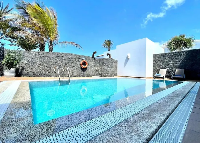 Willa Mamma Mia Pool Heat Private & Jacuzzi Playa Blanca (Lanzarote)