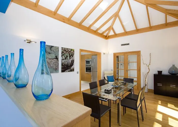 Mamma Mia Pool Heat Private & Jacuzzi *