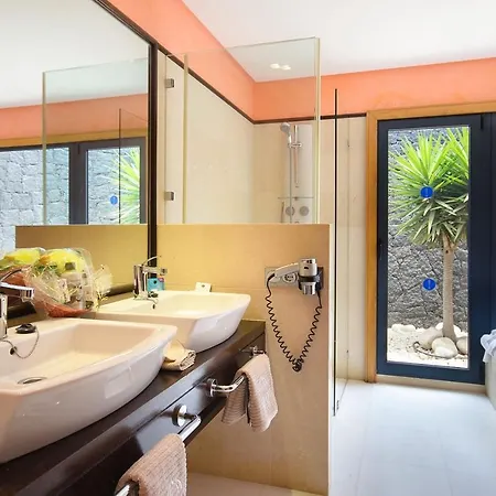 Villa Mamma Mia Pool Heat Private & Jacuzzi Playa Blanca