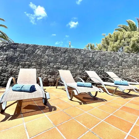 Villa Mamma Mia Pool Heat Private & Jacuzzi
