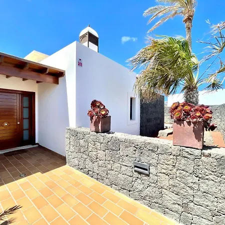 Mamma Mia Pool Heat Private & Jacuzzi