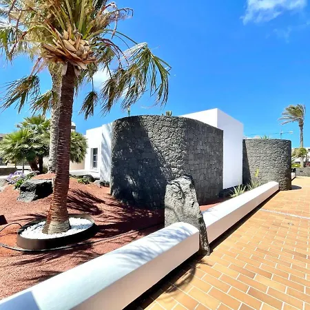 Villa Mamma Mia Pool Heat Private & Jacuzzi *