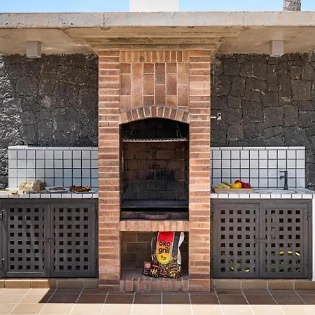 Villa Mamma Mia Pool Heat Private & Jacuzzi *