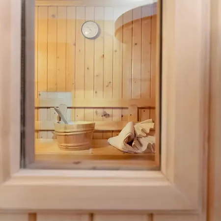 Mamma Mia Pool Heat Private & Jacuzzi Villa Playa Blanca