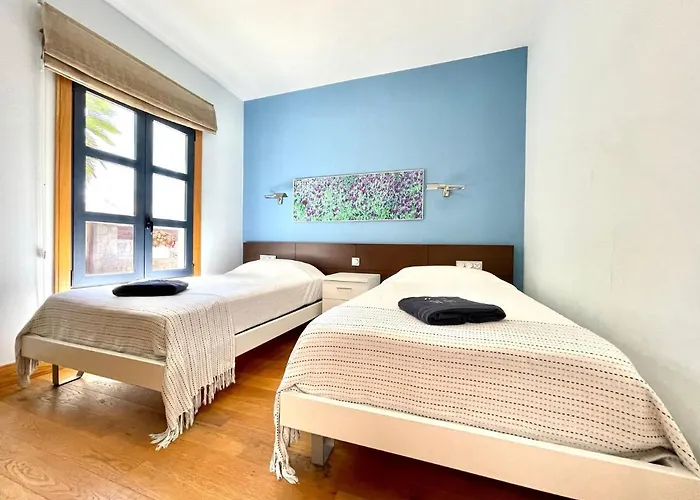 别墅 Mamma Mia Pool Heat Private & Jacuzzi *