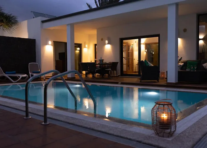 Mamma Mia Pool Heat Private & Jacuzzi * بلايا بلانكا