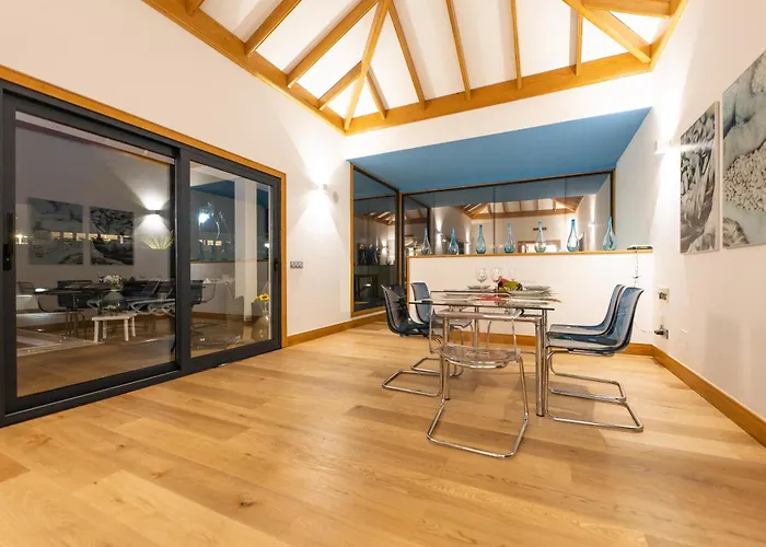 Mamma Mia Pool Heat Private & Jacuzzi فيلة *