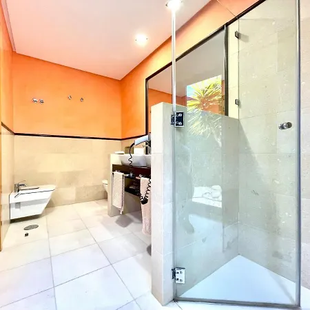 Mamma Mia Pool Heat Private & Jacuzzi *