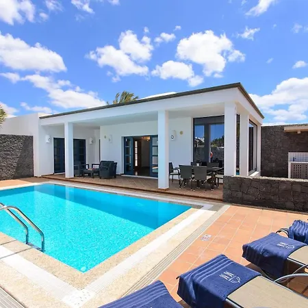 Mamma Mia Pool Heat Private & Jacuzzi *